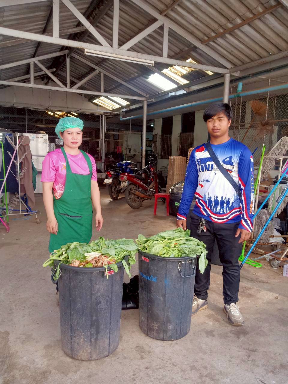 ประชาสัมพันธ์เทศบาลตำบลธาตุพนมใต้ เก็บขยะเปียก/ขยะอินทรีย์ กองสาธารณสุขและสิ่งแวดล้อม ดำเนินการเก็บขยะเปียกภายในเขตพื้นที่ จากโรงพยาบาลสมเด็จพระยุพราชธาตุพนม ร้านค้า และชุมชน