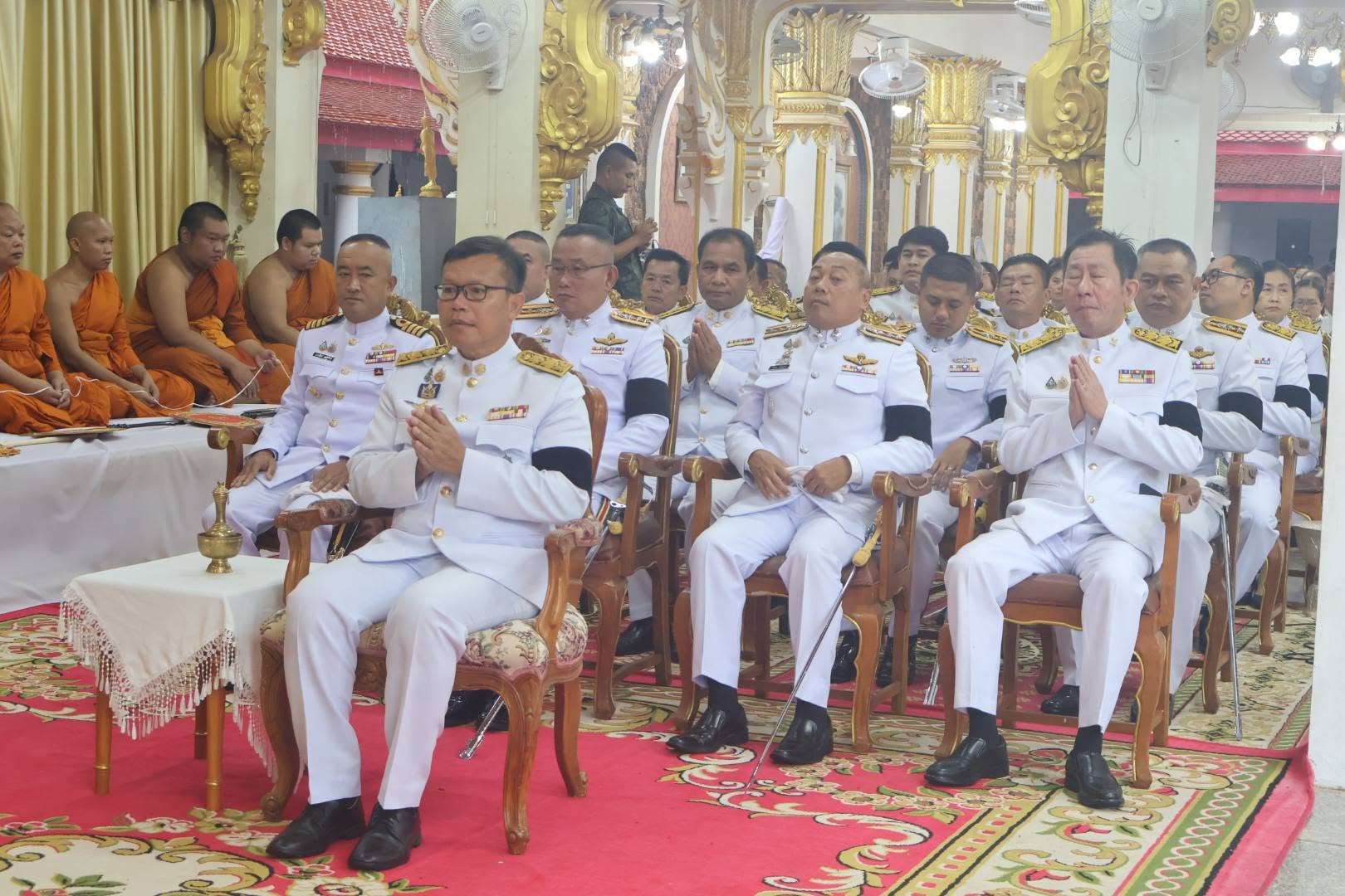 ร่วมพิธีเจริญพระพุทธมนต์และทำบุญตักบาตรถวายพระราชกุศล ณ ศาลาตรีมุกกาญจนาภิเษก วัดพระธาตุพนมวรมหาวิหาร เวลา​08.30 น. ร่วมพิธีถวายเครื่องราชสักการะและวางพานพุ่ม และพิธีจุดเทียนถวายพระพรชัยมงคล เนื่องในโอกาสวันเฉลิมพระชนมพรรษา พระบาทสมเด็จพระเจ้าอยู่หัว ณ​ หอประชุมโรงเรียนธาตุพนม​ อำเภอธาตุพนม